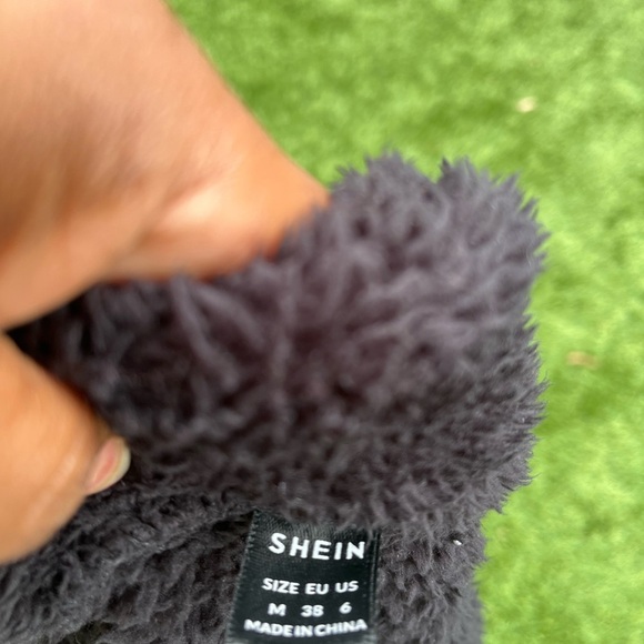 Women's Black Fleece Jacket by SHEIN size M - Picture 5 of 5